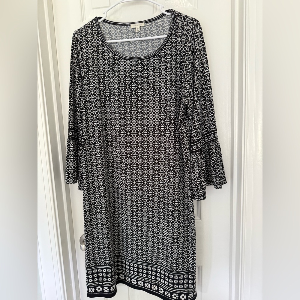 Max Studio Monochrome Geometric Dress
